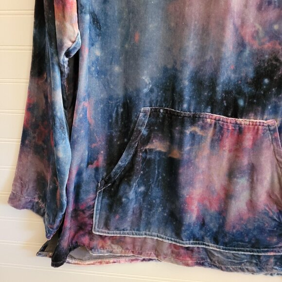 Johnny Was Womens Nova Velour Hoodie Size M Relaxed Pockets Silk Blend Tie Dye - Picture 4 of 10